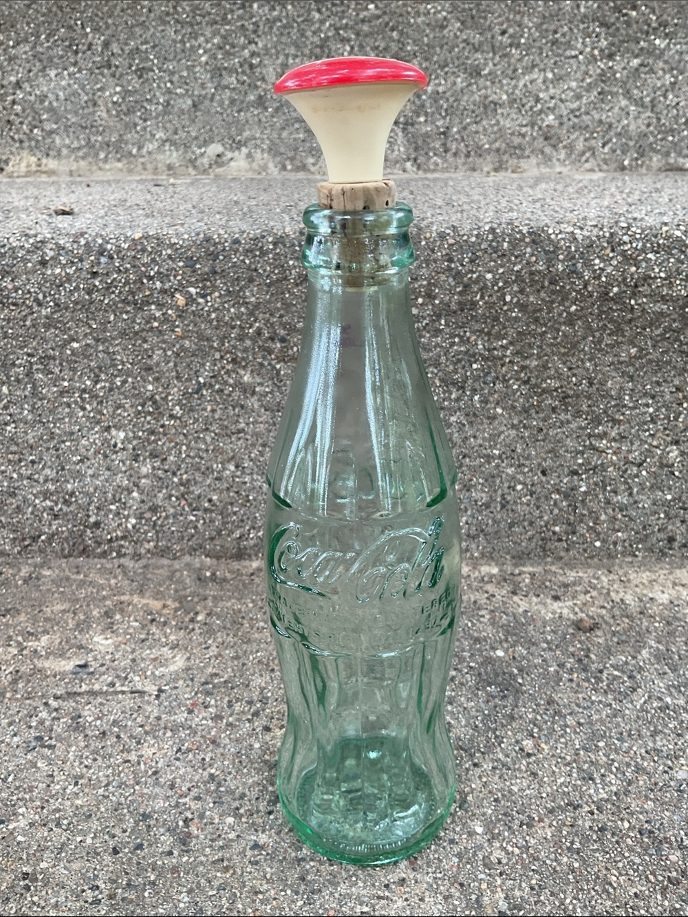Vintage Ironing Sprinkler Bottle Top Red and Cream Plastic Cork Stopper USA